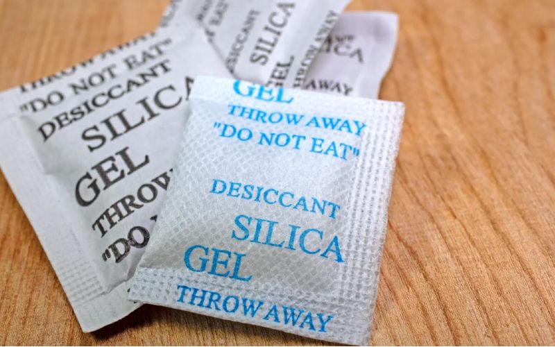 This is Why You Should Never Dispose of Silica Gel Packets Smart Mindsets
