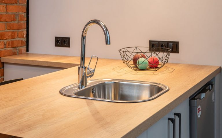 stainless steel kitchen sink shine back